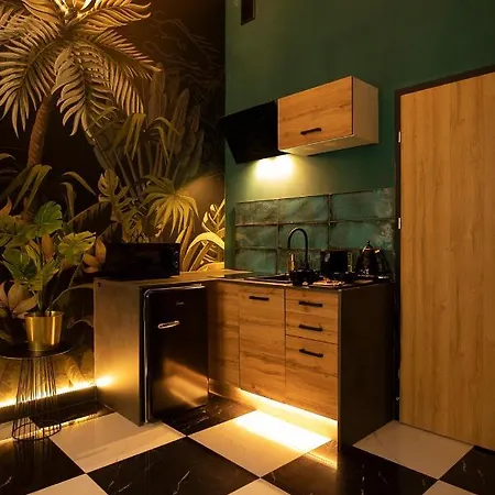 Jungle *