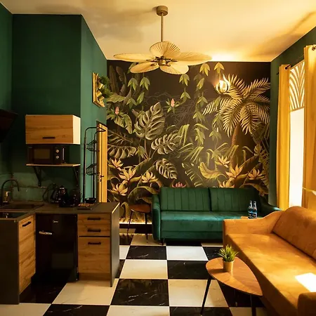 Jungle Apartment